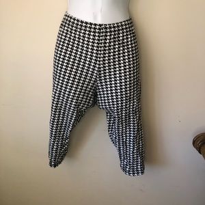 HOUNDSTOOTH SHORTS